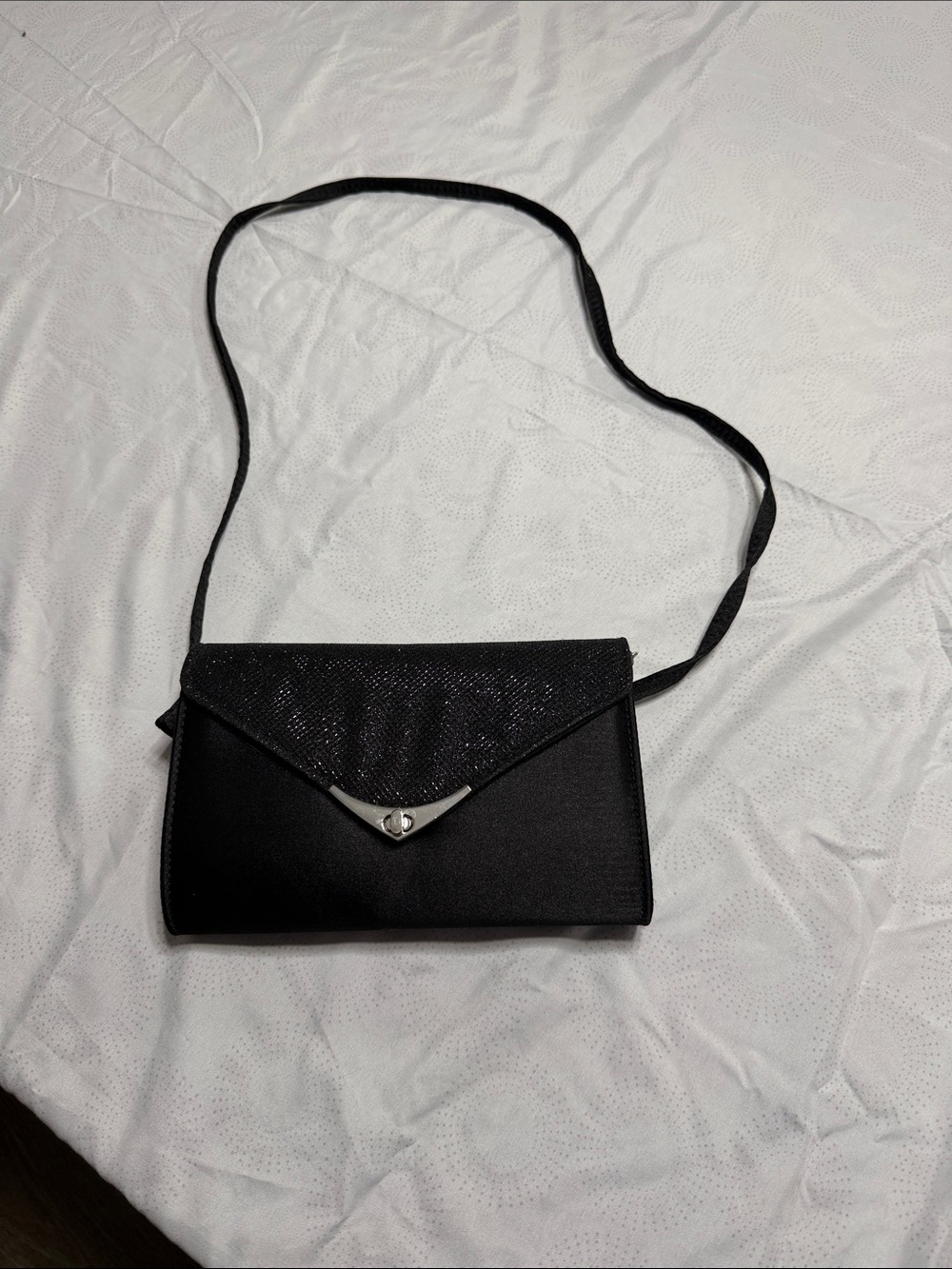 FIONI Clothing Black Sparkle Envelope Mini Crossbody
